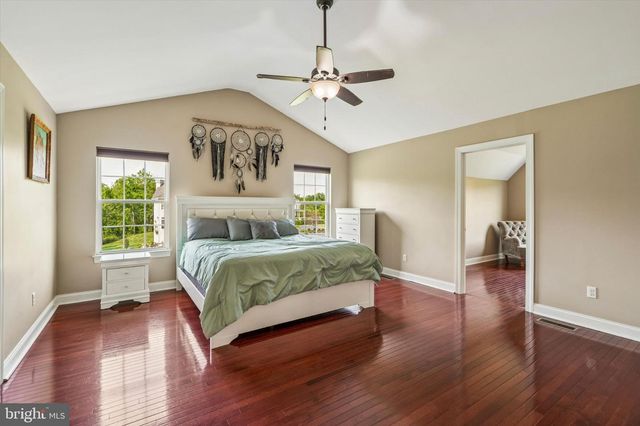 70 ALEXANDREA CIR, Harleysville, PA 19438