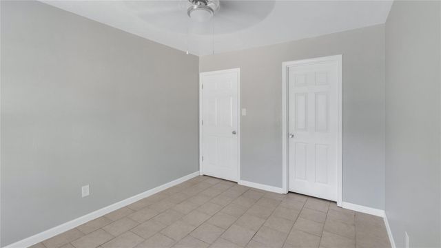 122 E Crosstimbers Street 106, Houston, TX 77022