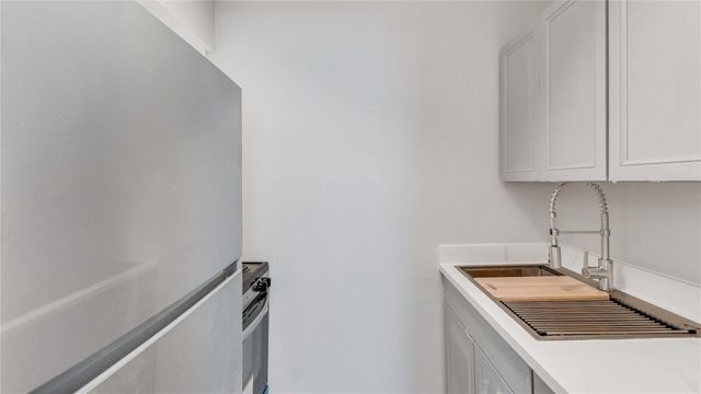 122 E Crosstimbers Street 106, Houston, TX 77022