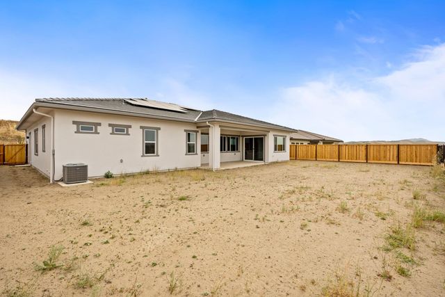 8226 Iron Creek Drive, Friant, CA 93626