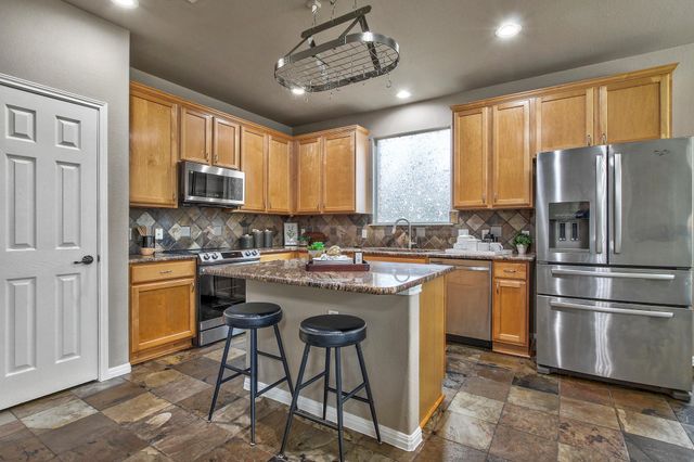 915 Mesquite Hollow PL, Round Rock, TX 78665