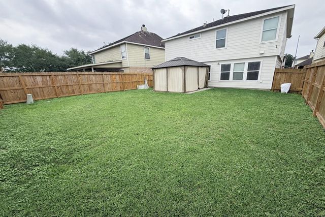 4215 Oakview Creek Lane, Houston, TX 77048