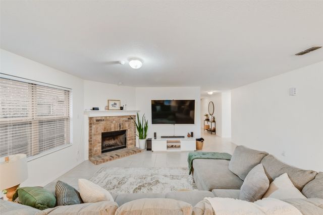 2120 Blakehill Drive, Forney, TX 75126