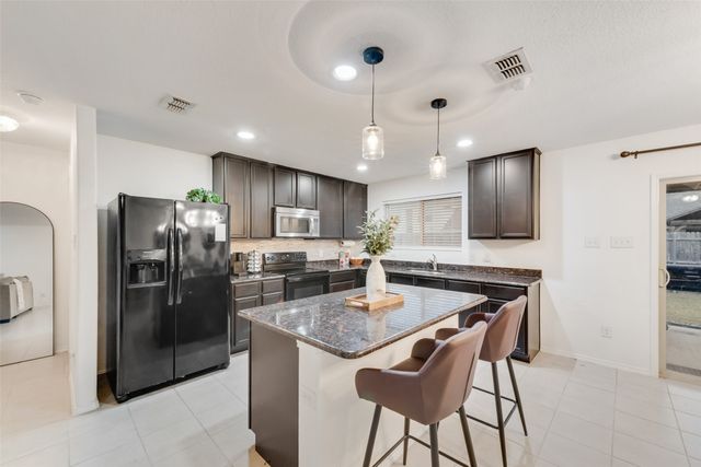 2120 Blakehill Drive, Forney, TX 75126