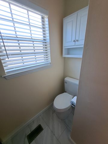 2615 Riverstone Dr, Murfreesboro, TN 37128