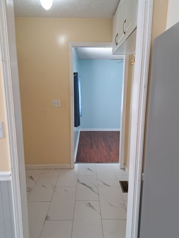 2615 Riverstone Dr, Murfreesboro, TN 37128