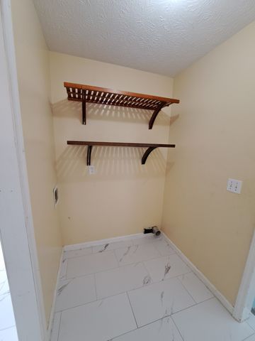 2615 Riverstone Dr, Murfreesboro, TN 37128