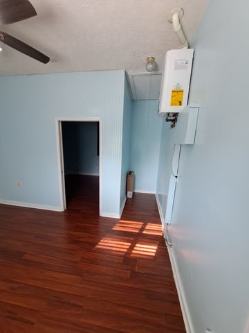 2615 Riverstone Dr, Murfreesboro, TN 37128