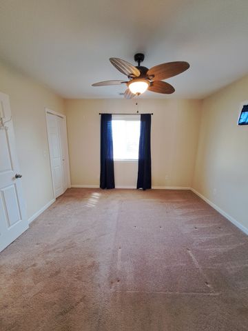 2615 Riverstone Dr, Murfreesboro, TN 37128