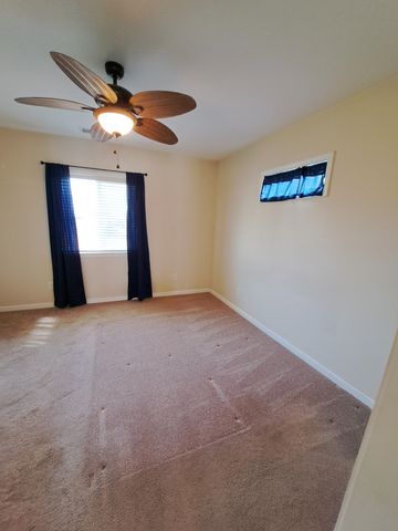 2615 Riverstone Dr, Murfreesboro, TN 37128