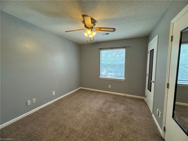 5661 Hornaday Road H, Greensboro, NC 27409