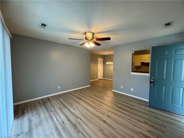 5661 Hornaday Road H, Greensboro, NC 27409
