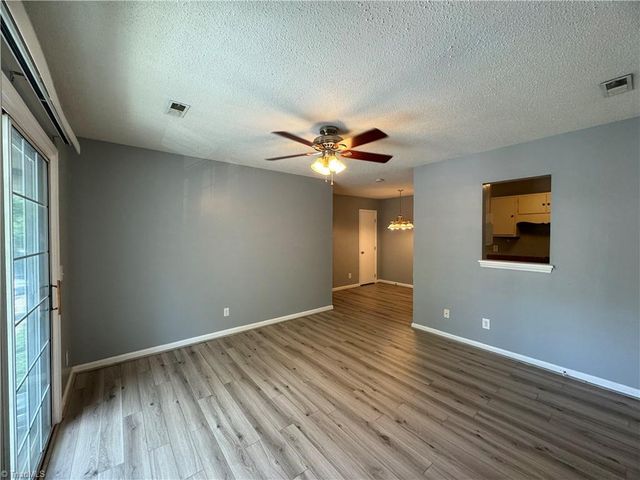 5661 Hornaday Road H, Greensboro, NC 27409