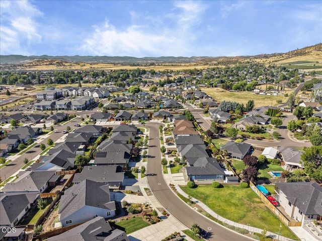 2837 Morning View Drive, Medford, OR 97504
