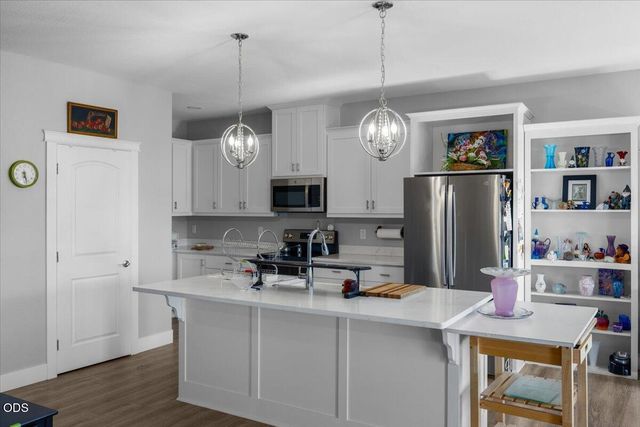 2837 Morning View Drive, Medford, OR 97504
