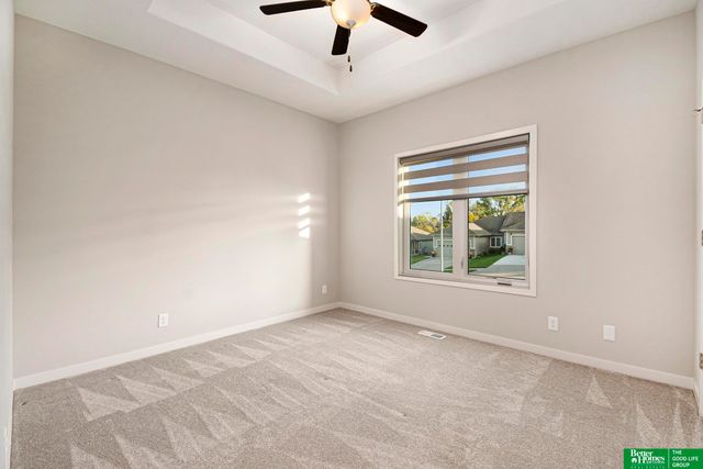 16061 CW Hadan Drive, Bennington, NE 68007