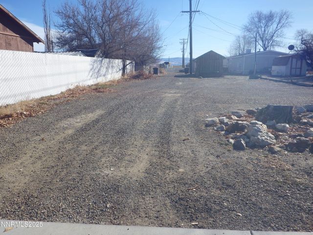 280 S Galena Street, Battle Mountain, NV 89820