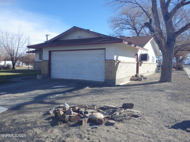280 S Galena Street, Battle Mountain, NV 89820