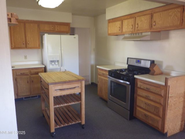 280 S Galena Street, Battle Mountain, NV 89820