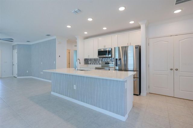 173 VILLAVISTA COURT, Davenport, FL 33896