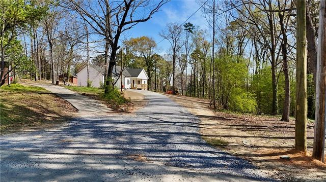 105 Keisha Lane, Calhoun, GA 30701