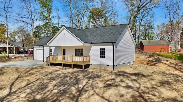 105 Keisha Lane, Calhoun, GA 30701