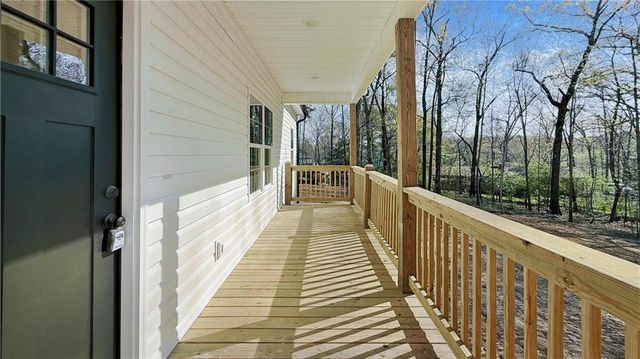 105 Keisha Lane, Calhoun, GA 30701