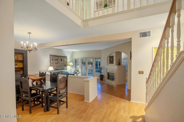 5614 Roundtree Place, Westlake Village, CA 91362