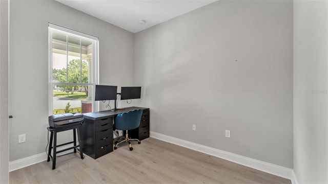 1221 KING AVENUE, Lakeland, FL 33803