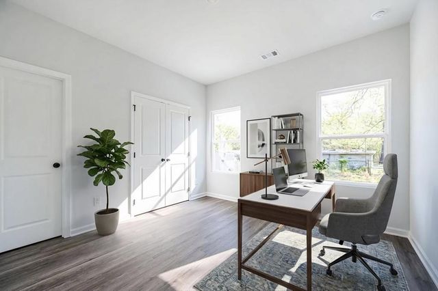 1135 4th Street NW, Atlanta, GA 30318