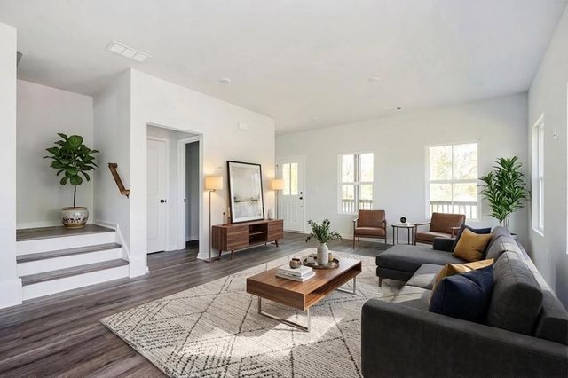 1135 4th Street NW, Atlanta, GA 30318