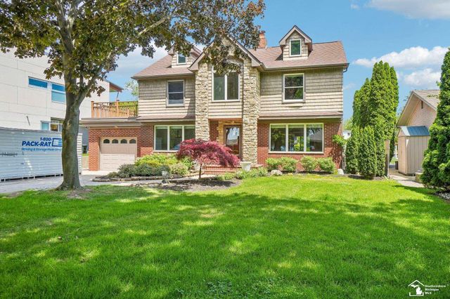 28395 Swan Island Drive, Grosse Ile Twp, MI 48138