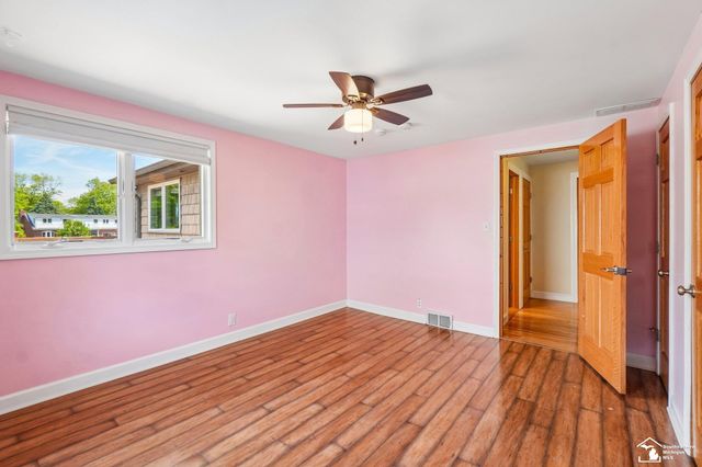 28395 Swan Island Drive, Grosse Ile Twp, MI 48138