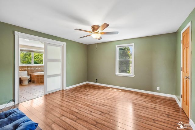 28395 Swan Island Drive, Grosse Ile Twp, MI 48138