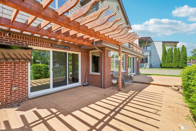 28395 Swan Island Drive, Grosse Ile Twp, MI 48138