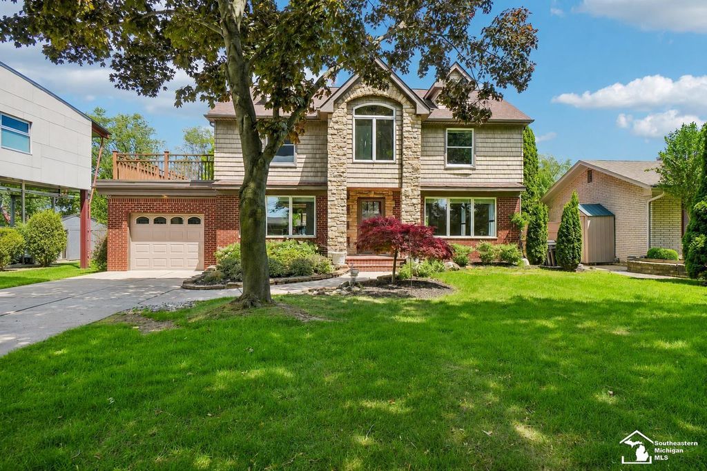 28395 Swan Island Drive, Grosse Ile Twp, MI 48138
