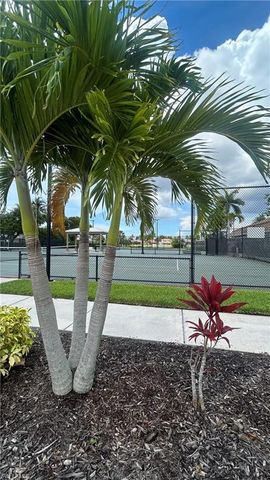 14354 Reflection Lakes DR, Fort Myers, FL 33907