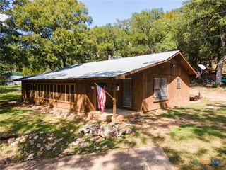 297 South River Road, Lampasas, TX 76550
