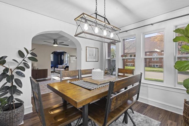 1305 W LAWRENCE STREET, Appleton, WI 54914