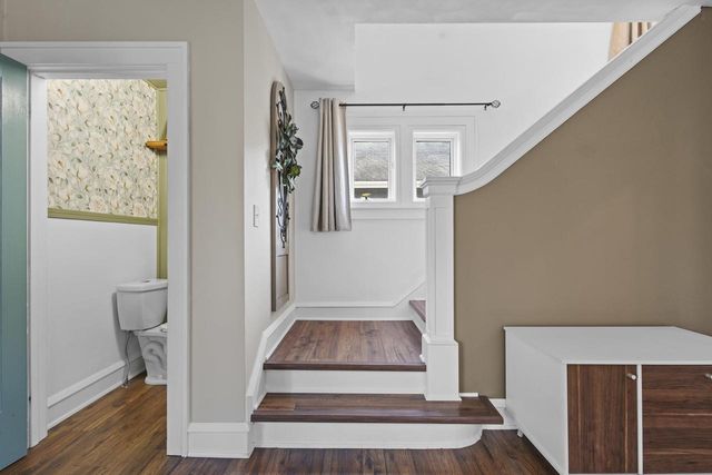 1305 W LAWRENCE STREET, Appleton, WI 54914