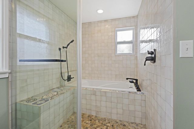 1305 W LAWRENCE STREET, Appleton, WI 54914