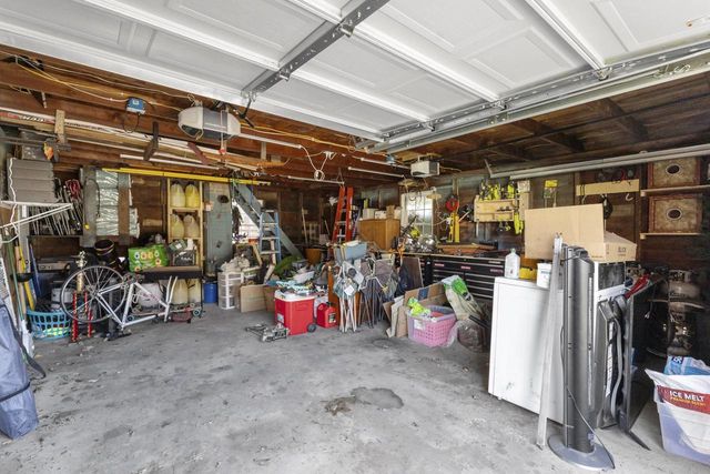 1305 W LAWRENCE STREET, Appleton, WI 54914