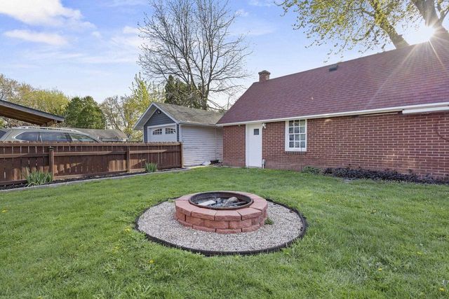 1305 W LAWRENCE STREET, Appleton, WI 54914