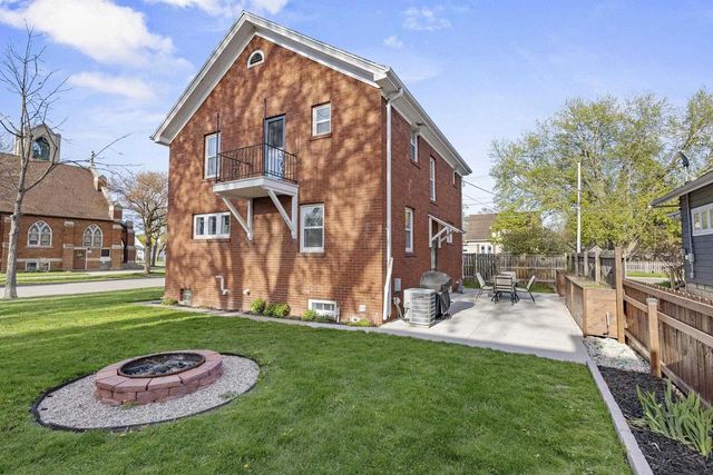 1305 W LAWRENCE STREET, Appleton, WI 54914