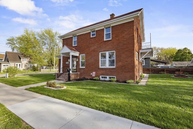 1305 W LAWRENCE STREET, Appleton, WI 54914