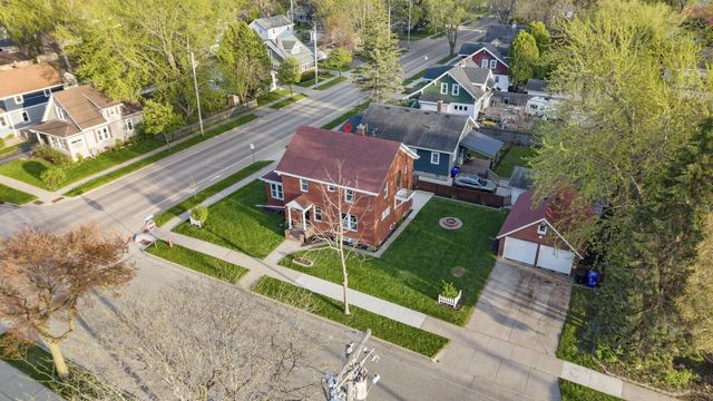 1305 W LAWRENCE STREET, Appleton, WI 54914