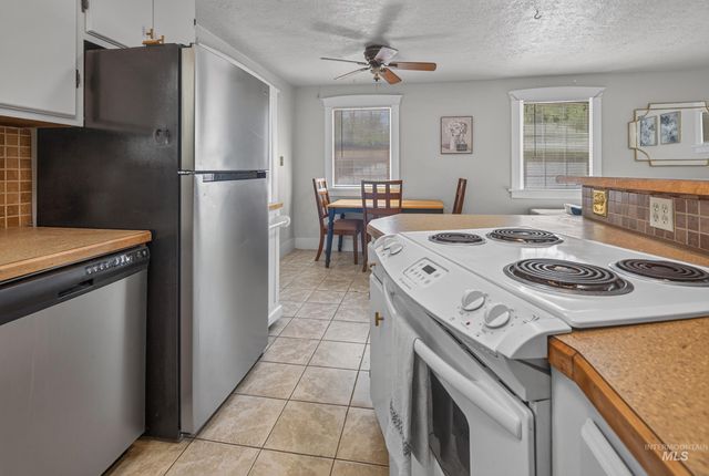 1716 3rd St. S, Nampa, ID 83651