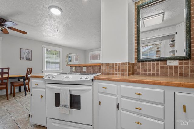 1716 3rd St. S, Nampa, ID 83651