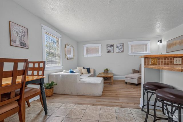1716 3rd St. S, Nampa, ID 83651