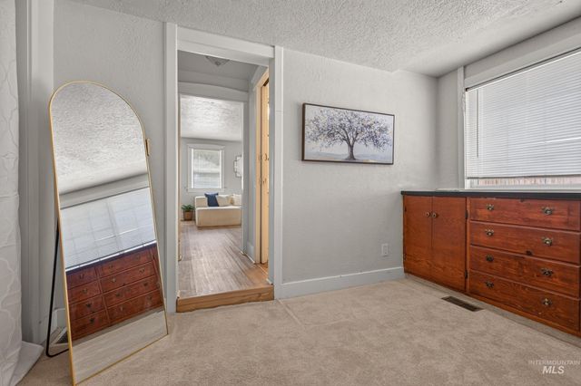 1716 3rd St. S, Nampa, ID 83651